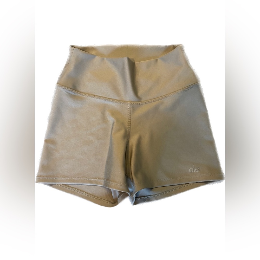 alo 3" High-Waist Airlift Short